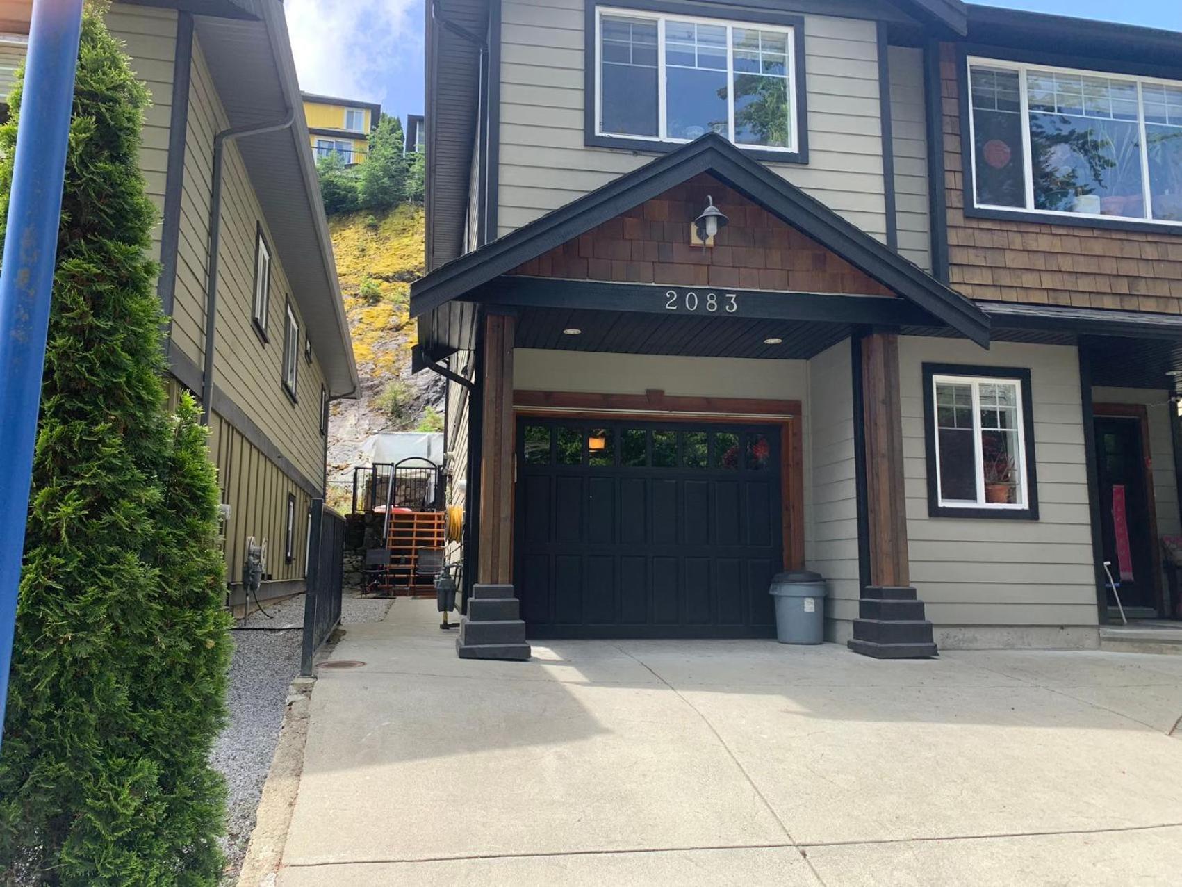 Separate Entry Sweet Home Victoria Exterior foto